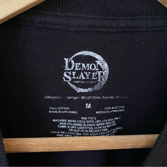 Demon Slayer Graphic T-Shirt - Picture 8 of 9